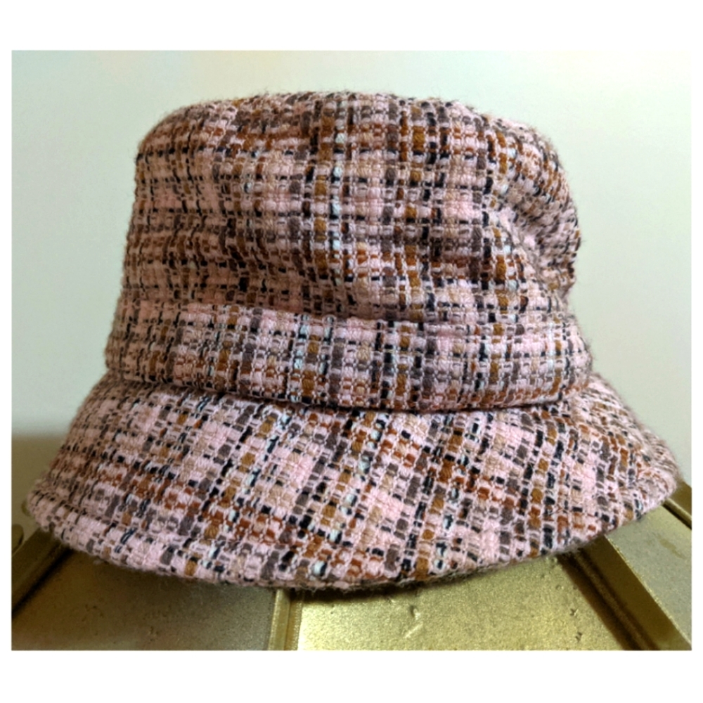 Women's Pink Tweed Bucket Hat -- Never Worn!